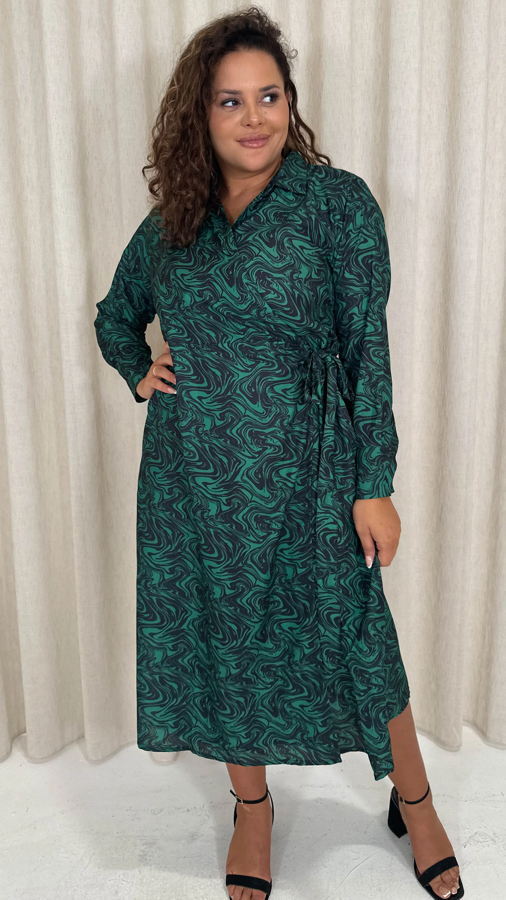 CurveWow Midi Wrap Shirt Dress Black & Green Swirl