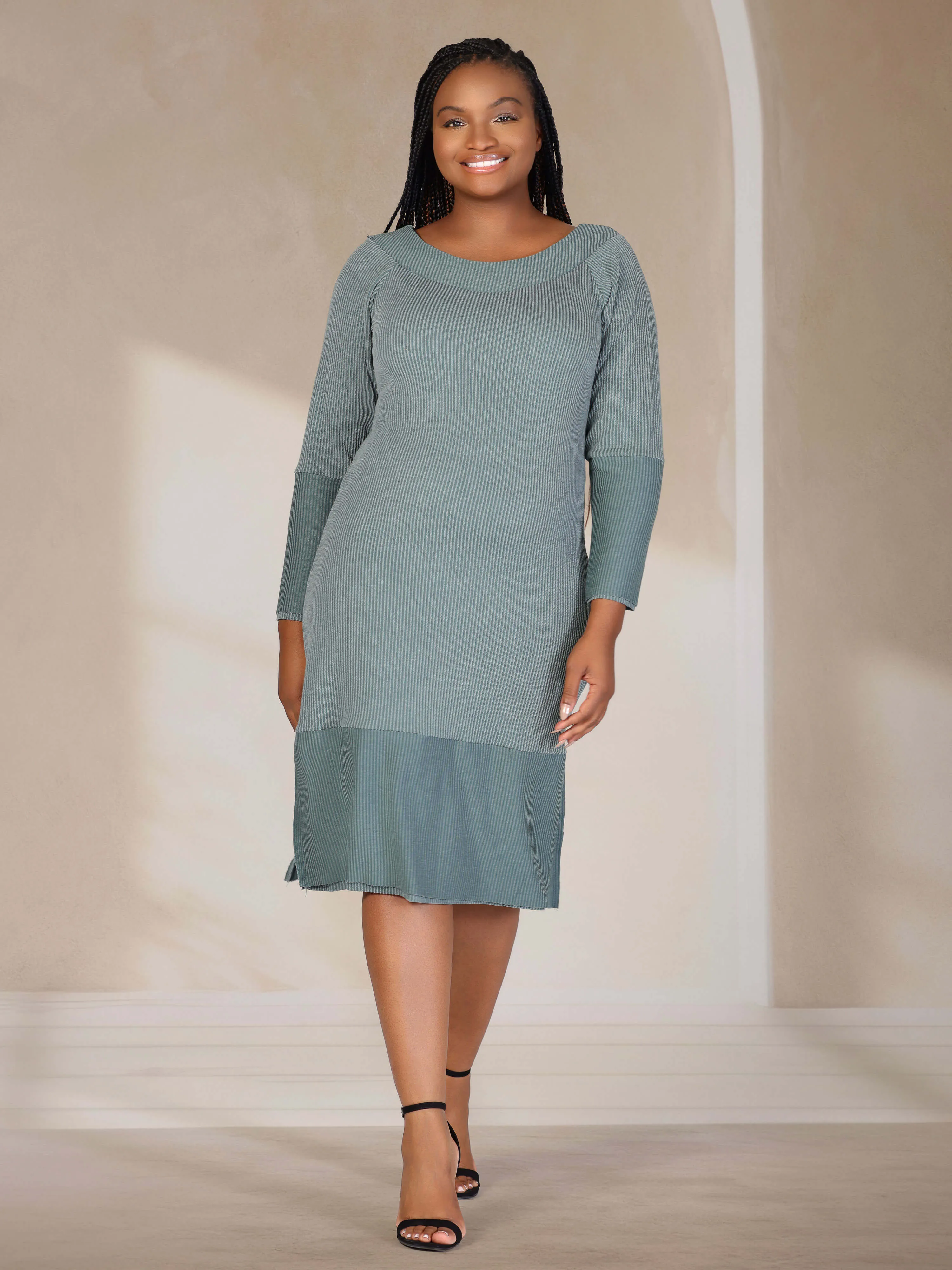 Plus Size Ribbed Knit Long Sleeve Split Hem Sweater Dress