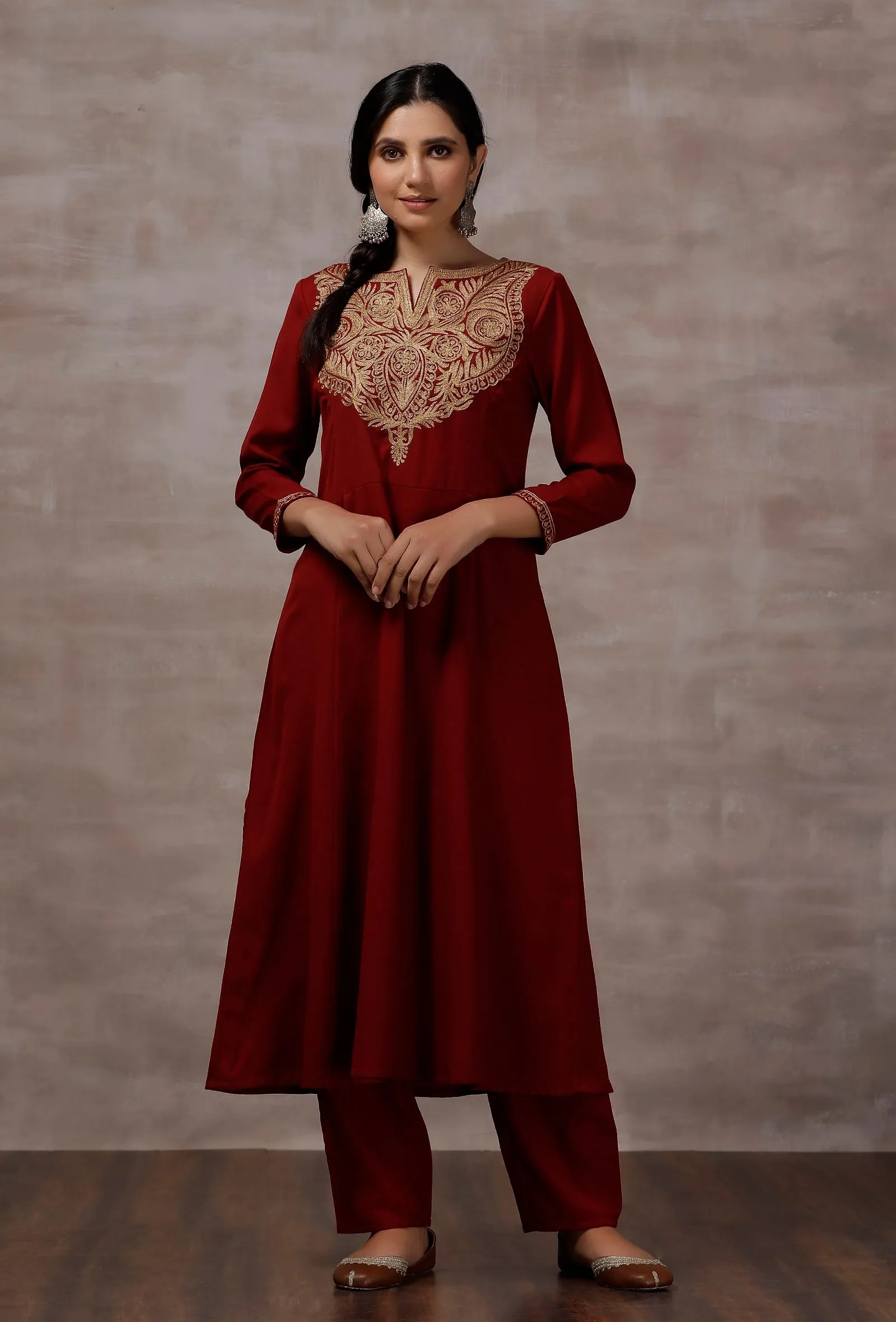 Set of 2: Lata Maroon Woollen A-Line Kurta With Wool Pants