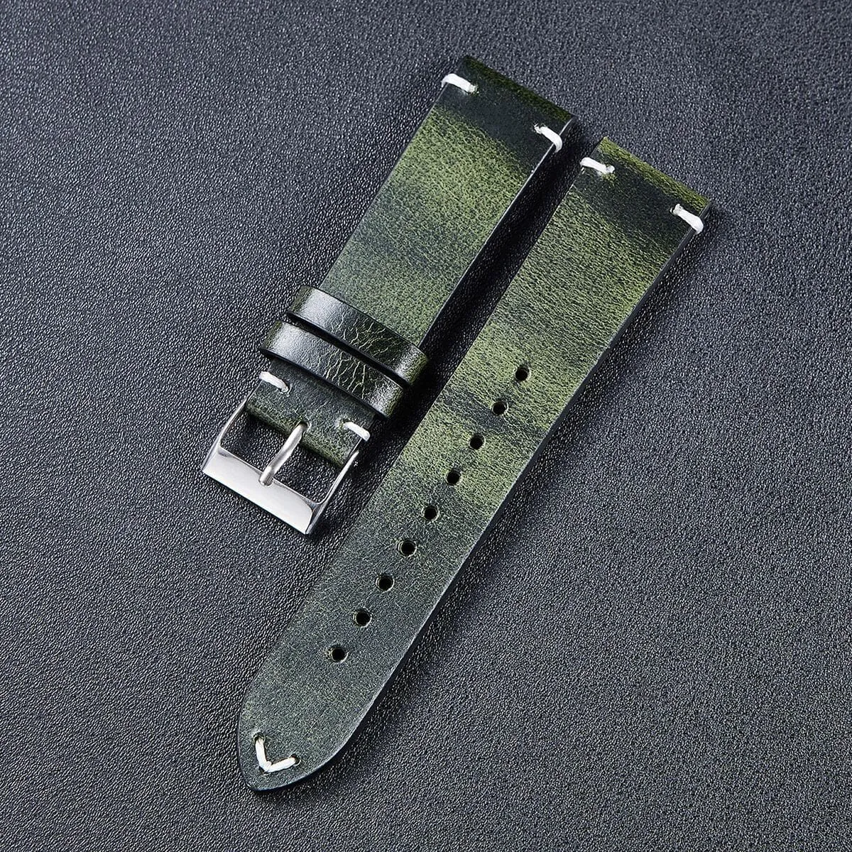 Vintage Oiled Leather Watch Straps Compatible with the Fossil Traditional 22mm Range