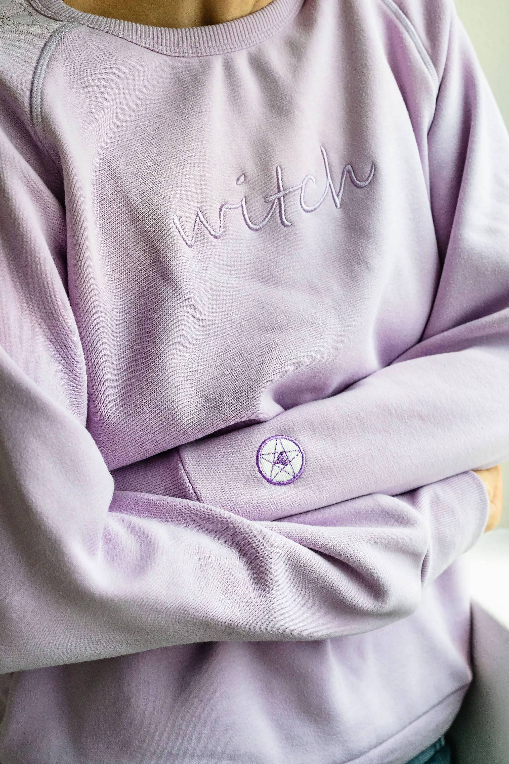 Witch Sweatshirt in Lavender